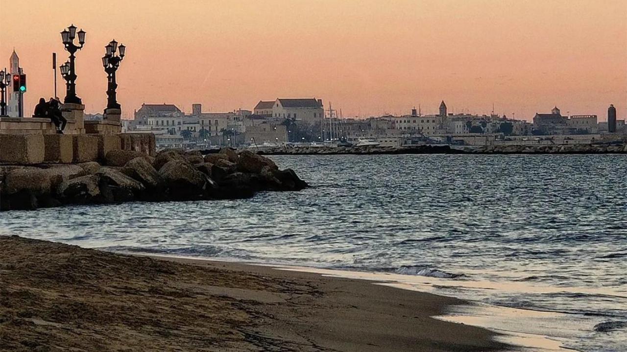 Dimora Victoria Bari apartment city sea sun beach Bagian luar foto